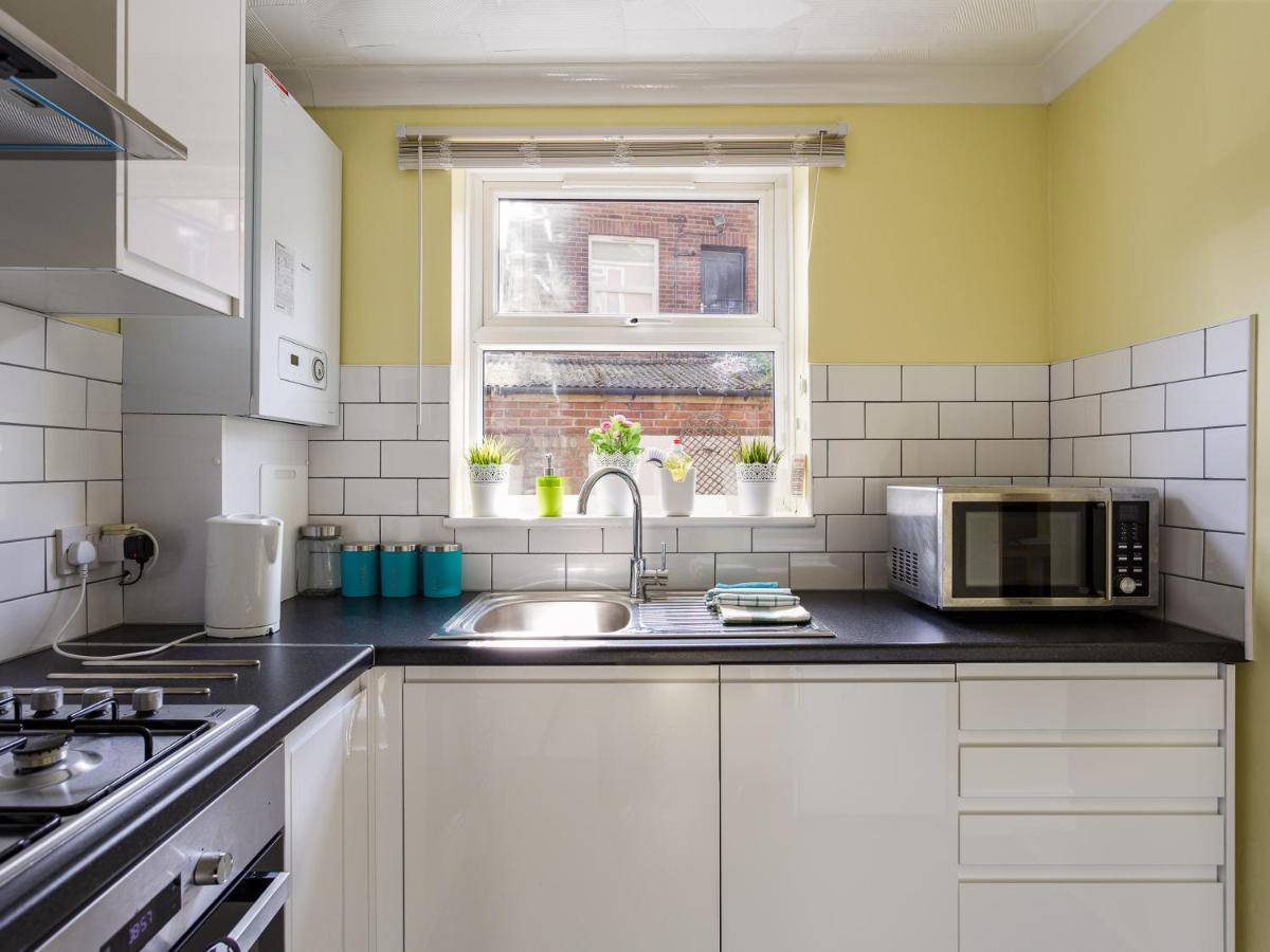 Apartment Stopover At Lowcay D With Allocated Parking Portsmouth